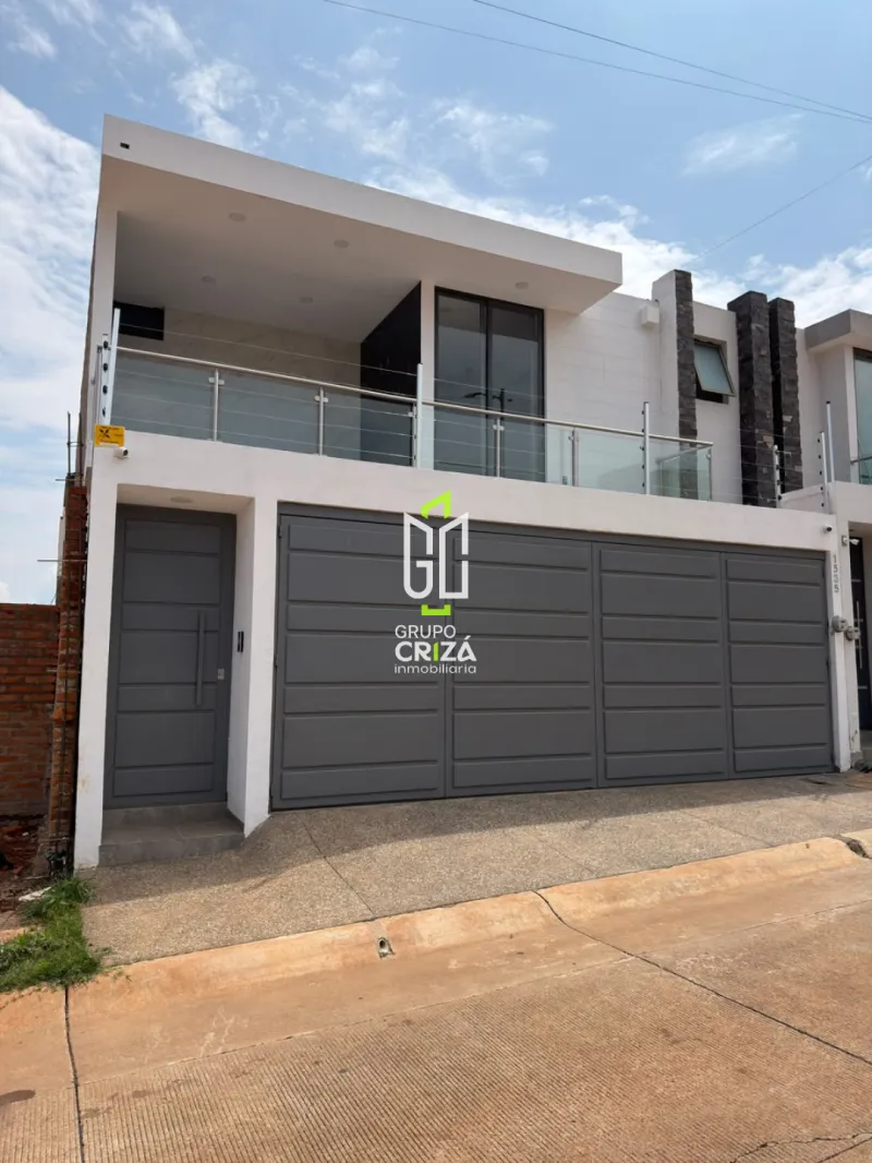 CASA - EN VENTA - FRACC. SANTA SOFIA