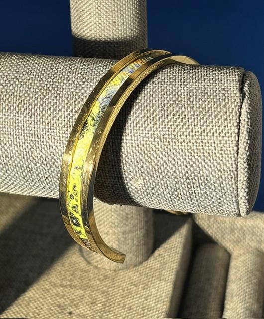 Bracelet- Gold rim with Paint Skin Center