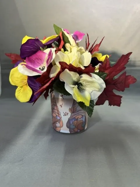Centerpiece- Small Gnome Container