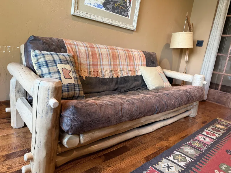The Lodge House: Full + Twin Futon Study