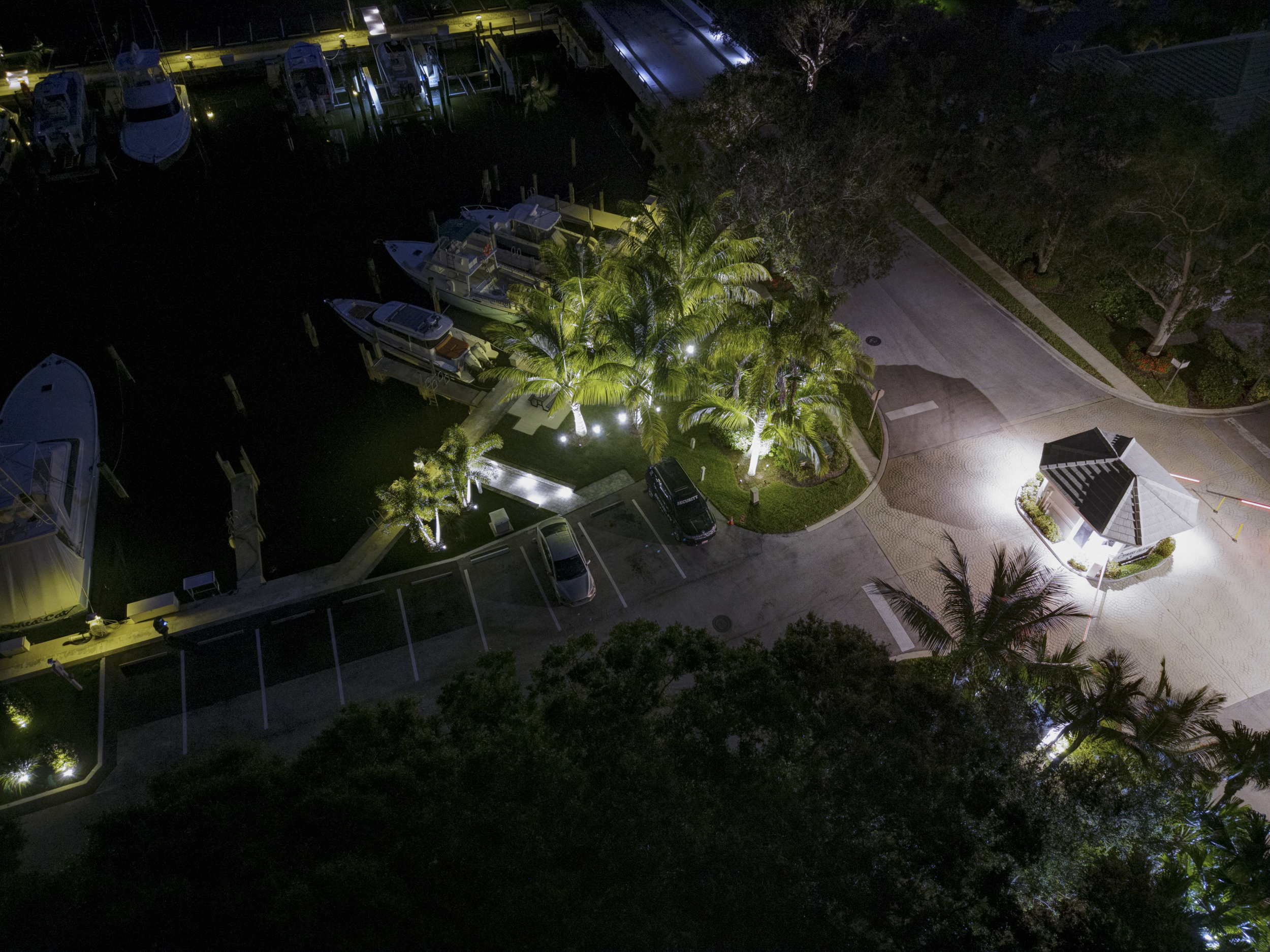 The marina after dark — photograph 23