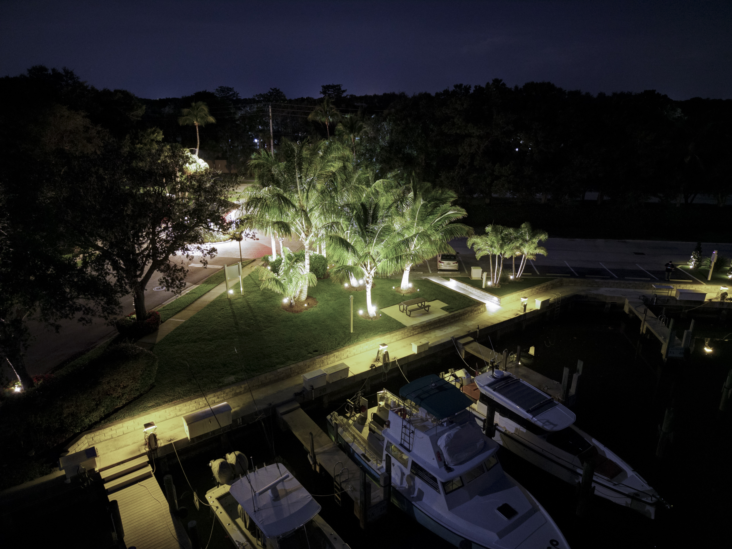 The marina after dark — photograph 21