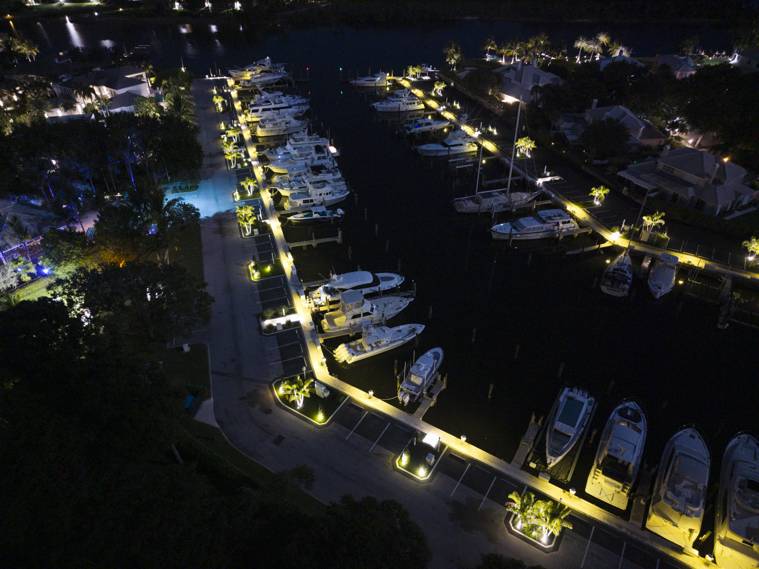 The marina after dark — photograph 17