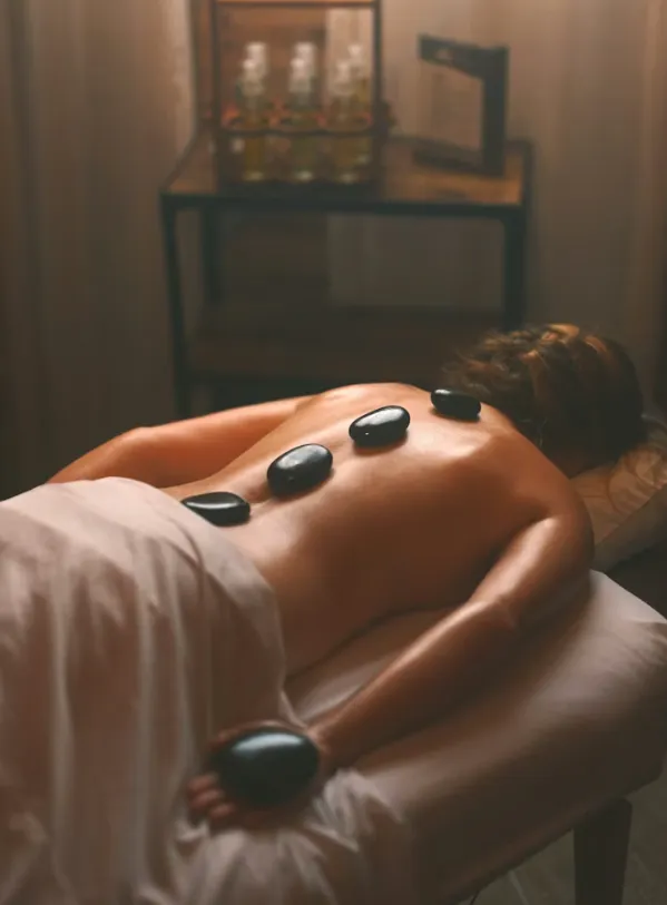 Hot stones massage