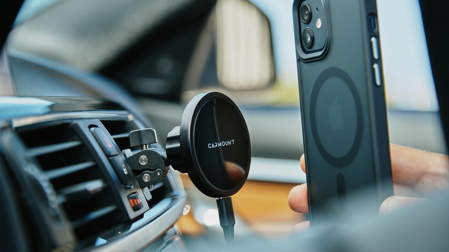 CAR MOUNT HOLDERS & FM TRANSMISSION