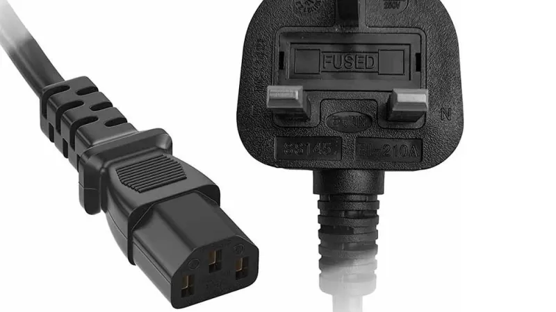 Mercury IEC RA Power Cable 2.0m Bag 114.023UK