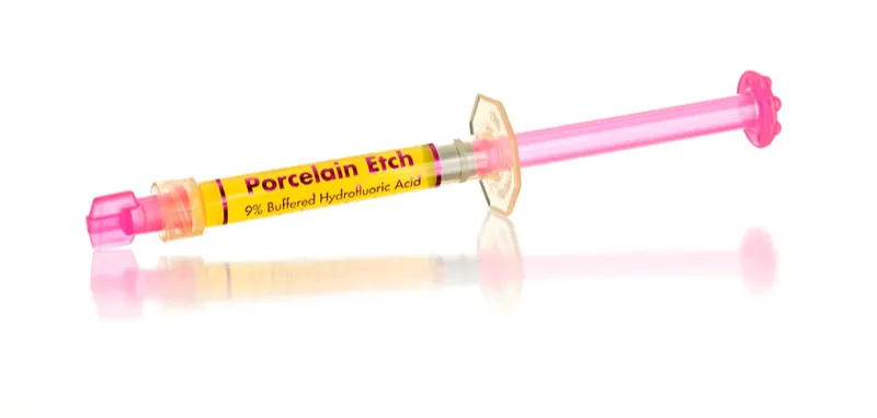 [A00117765] - PORCELAIN ETCH REFILL Gel di acido fluoridrico in siringa [2x1,2ml] tamponato al 9% per la mordenzatura della ceramica [406] Ultradent