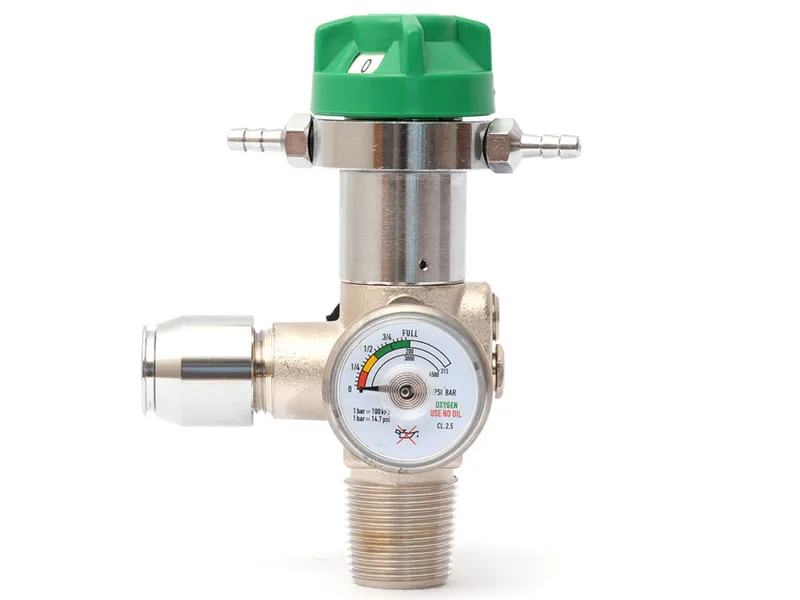 [A00013720] - Riduttore pressione con valvola per 2/3l.