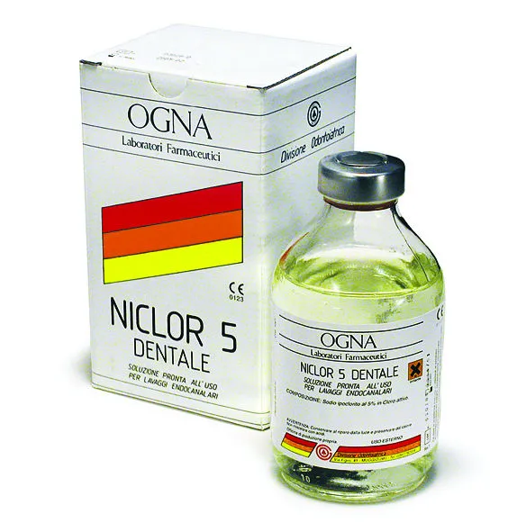 [A00126852] - NICLOR 5 Ipoclorito di sodio al 5% per lavaggi canalari in flacone [250 ml] Ogna