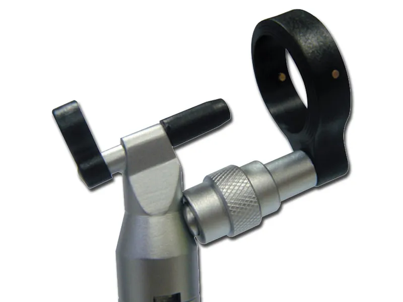 [A00012589] - Otoscopio parker alogeno operativi