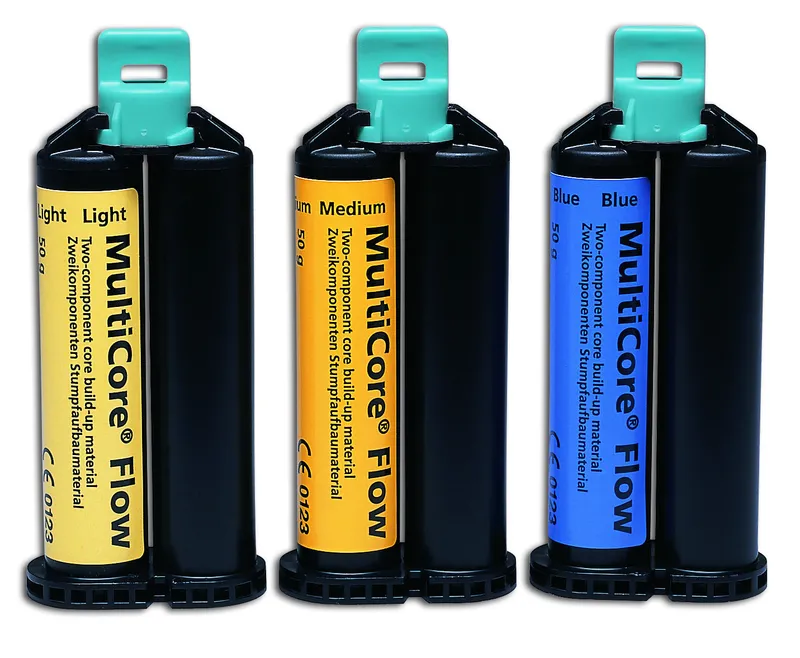 [A00127945] - MULTICORE FLOW REFILL BLUE Composito autoindurente per monconi [50g] BLU a polimerizzazione duale Ivoclar Vivadent