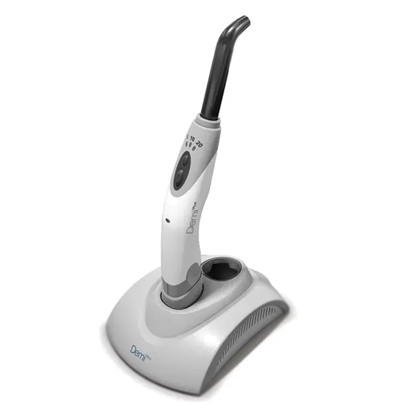 [A00143289] - demi plus lampada ledkerr