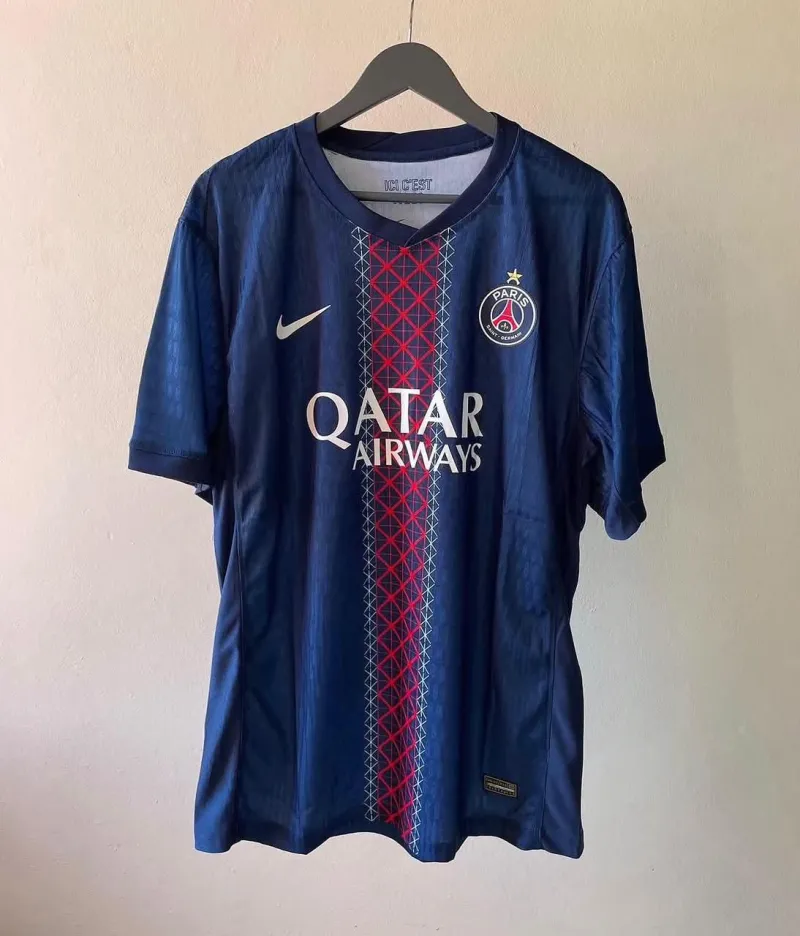 Camiseta PSG temporada 24/25
