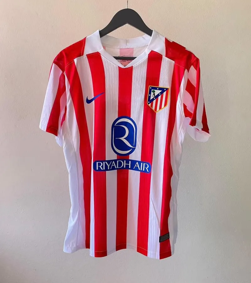 Camiseta Atlético de Madrid temporada 25/26	* Clubes 25/26 ⚽