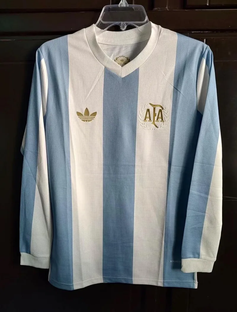 Camiseta Argentina 50 años versión jugador 	* Retro 🔥