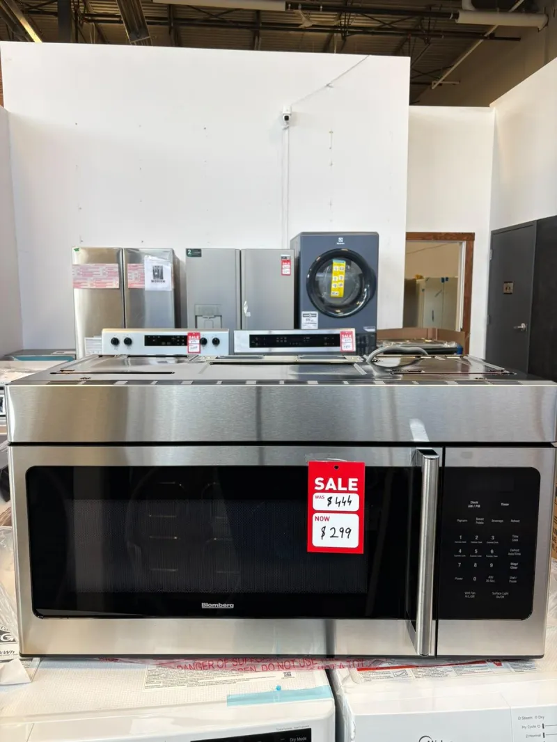 Blomberg BOTR30100SS 30" Over-the-Range Microwave – Stainless Steel