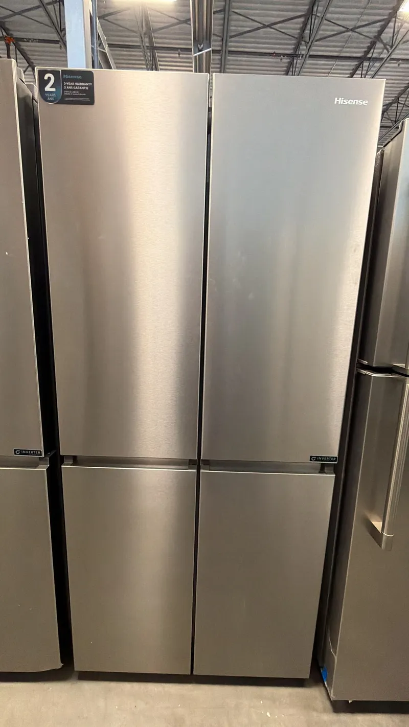 Hisense RQ17A4CSD 31" 17.1 Cu. Ft. 4-Door Refrigerator