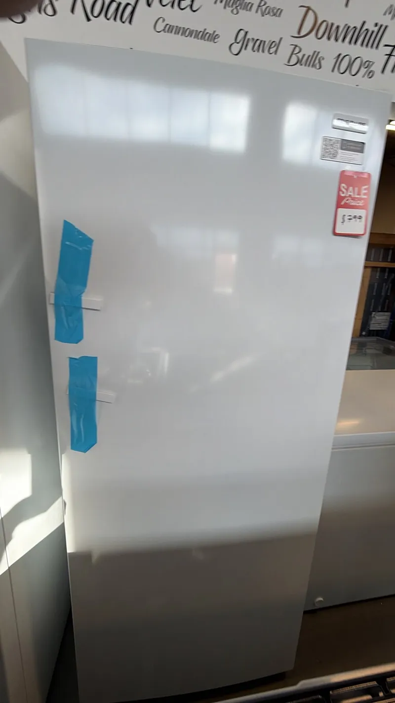 Frigidaire FFUE1326AW 13 Cu. Ft. Convertible Upright Freezer