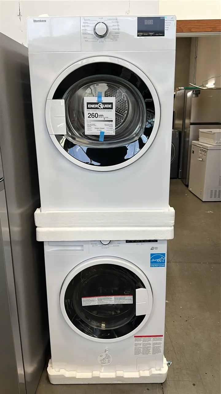 Blomberg WM72200W Washer + DV17600W2 Electric Dryer Set – Compact 24” Stackable