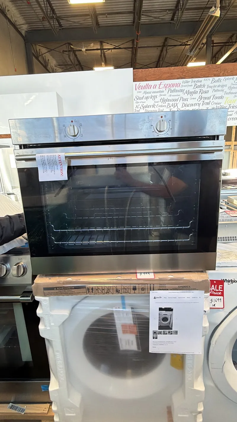 Porter & Charles SOPS76ECO 30” Built-In Electric Convection Wall Oven – 4.3 Cu. Ft.