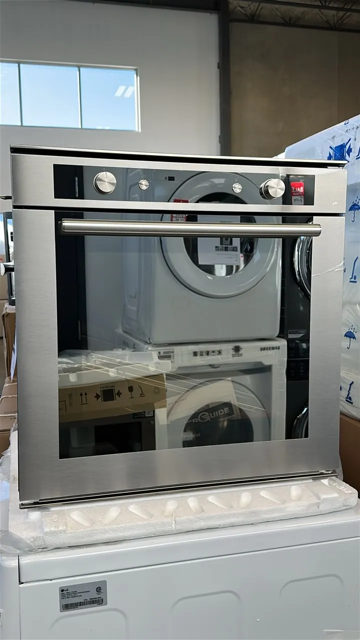 Whirlpool WOS52EM4AS 24-Inch Convection Single Wall Oven 