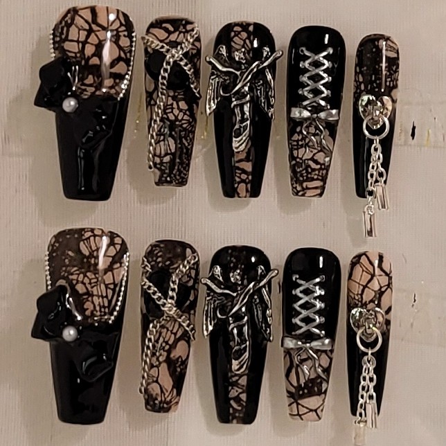 Black Lace Gothic | Handmade Press-On Nails