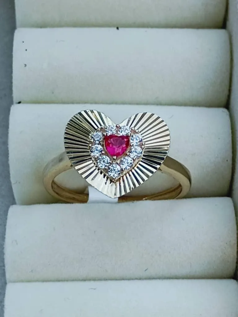 Anillo de mujer 10k 1.6g