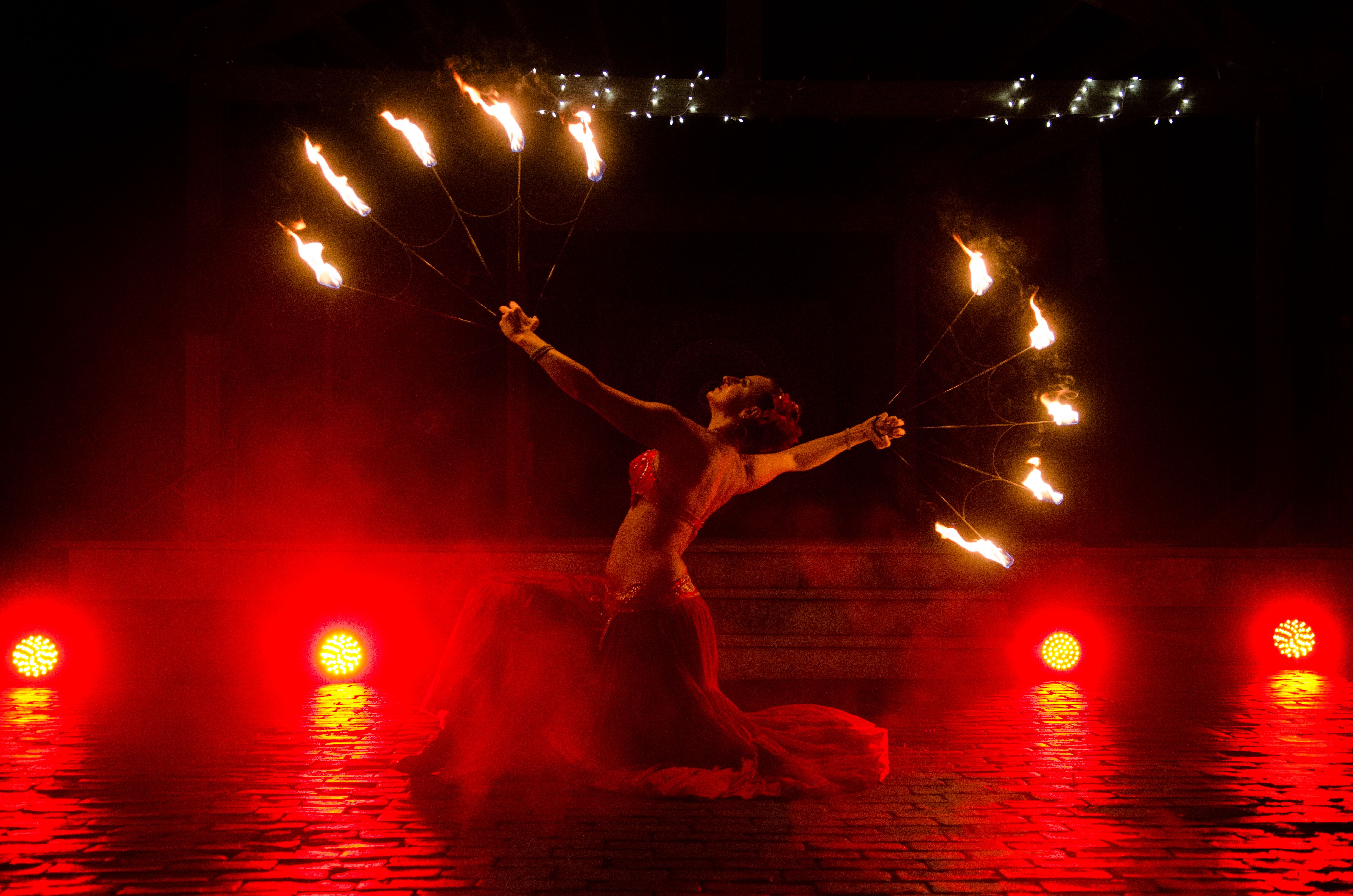 "Goddess" Fire Fans – Five Prong Fans