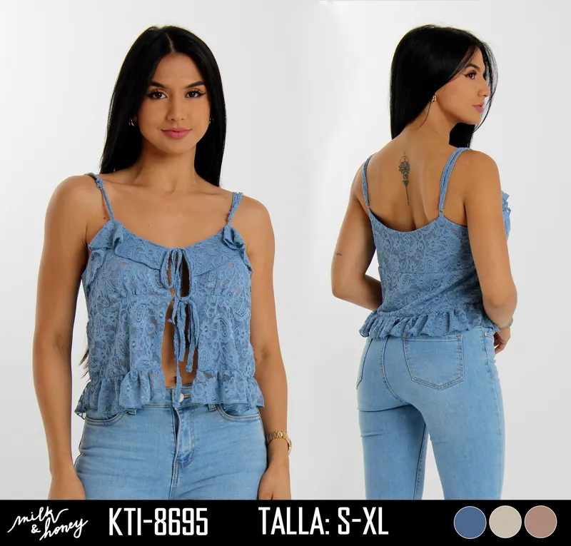 Milk & Honey Blusa de Mujer Azul Encaje Volado KTI-8695