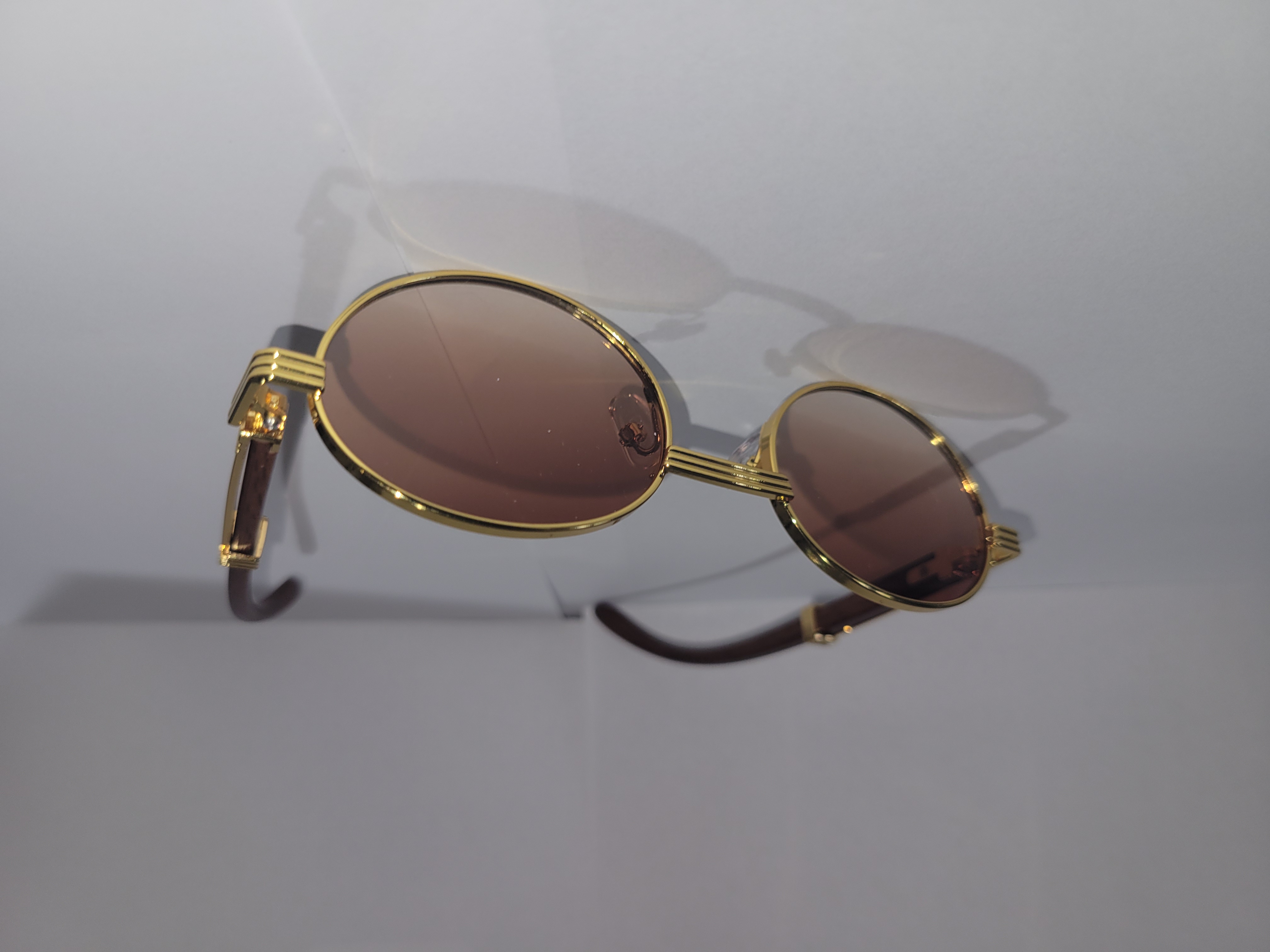 #4-Deep Rose-Shaded Gold Frames