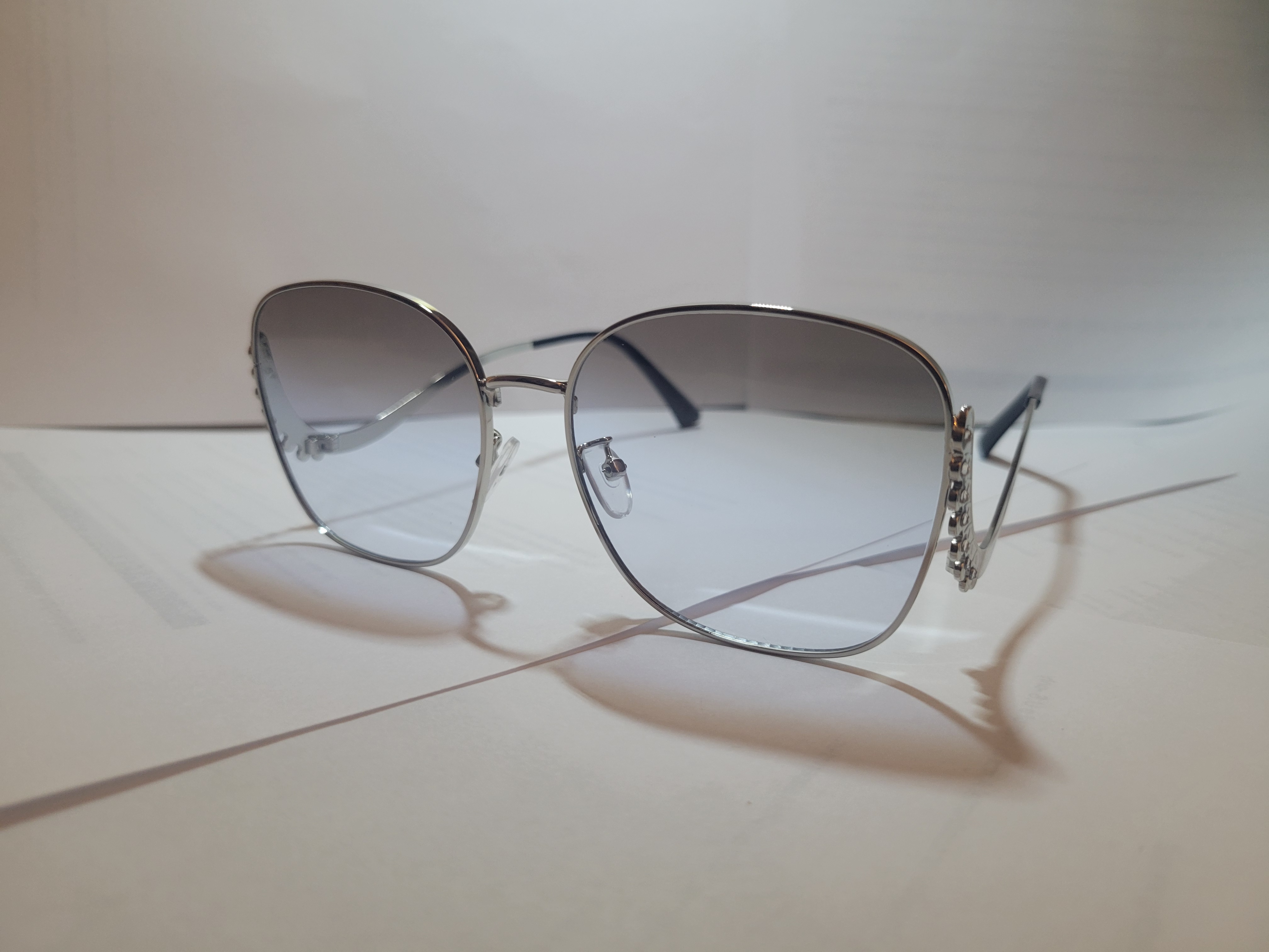 112-Square Frames Shades