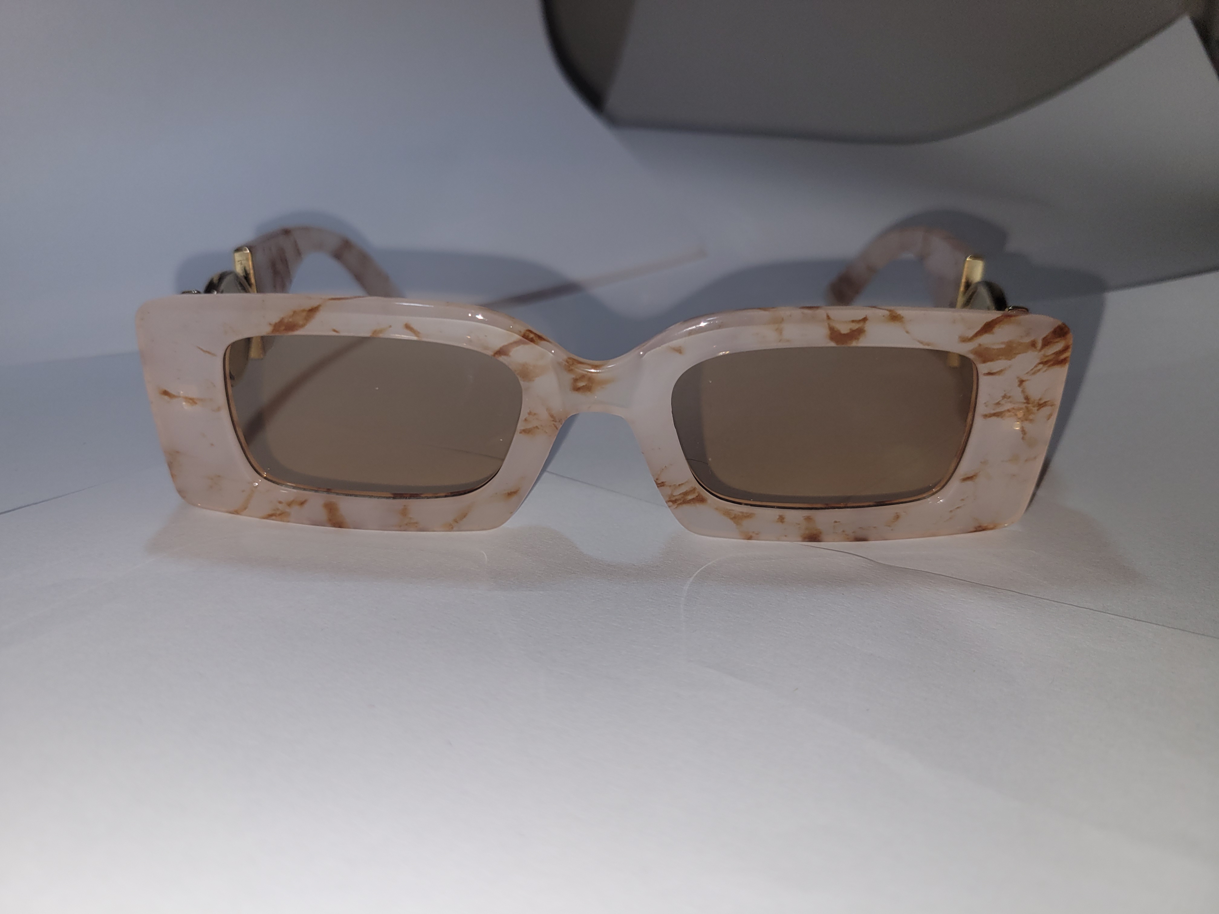 #338-Rectangular Frames with Just Enough Pizzazz! 