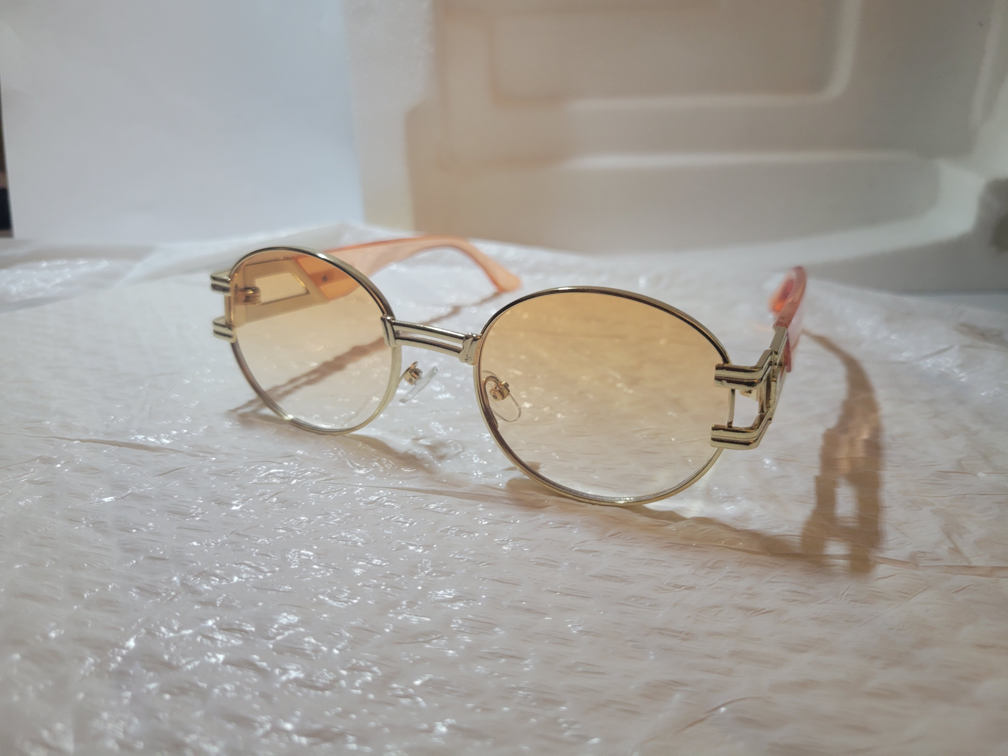 #405- Oval Rimmed Women's Sunglasses