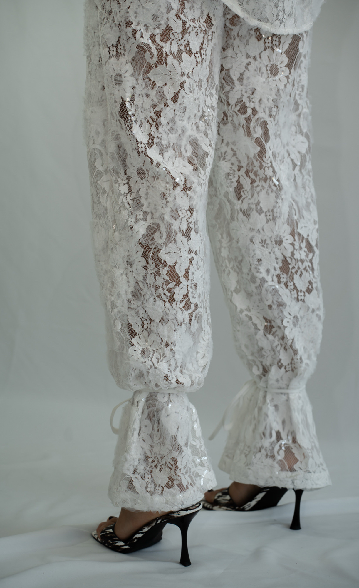 Pantalón Encaje Relieve