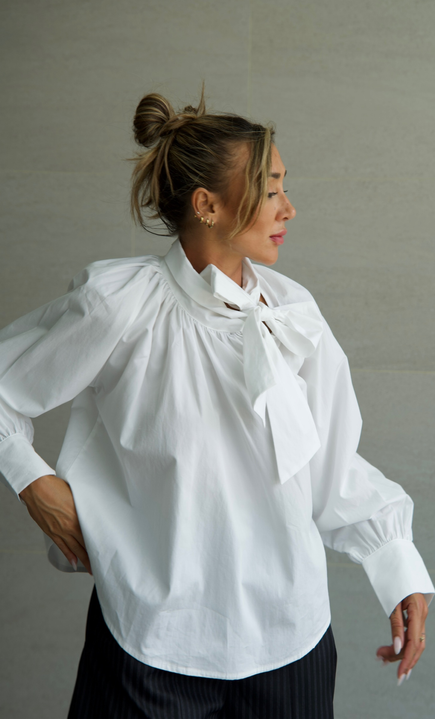 Camisa Blanca Cuello Lazo