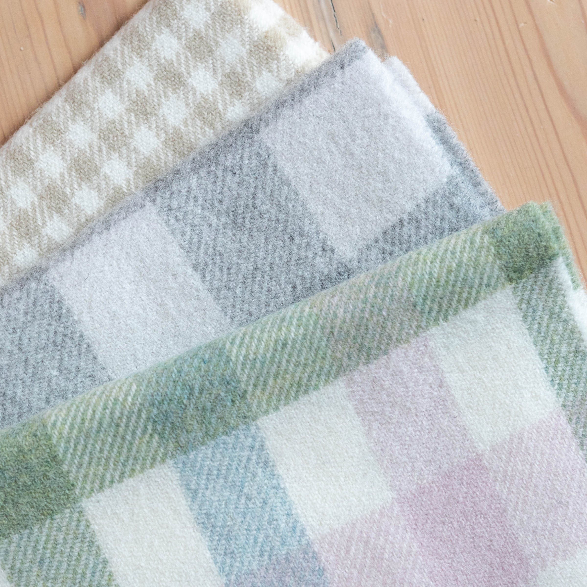 Lambswool Baby Blanket - Squares