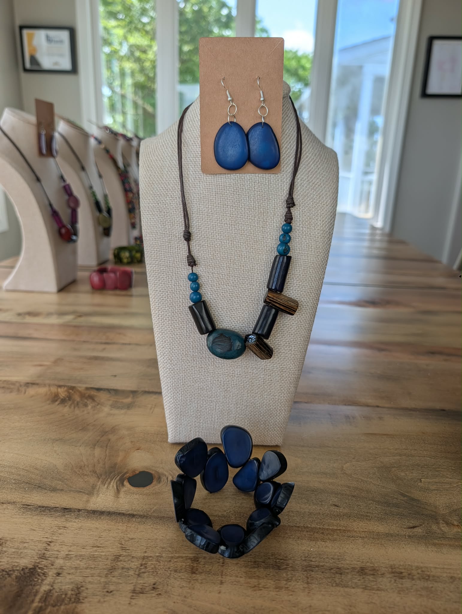 Artisanal Ocean Blue Tagua Necklace & Drop Earring Set