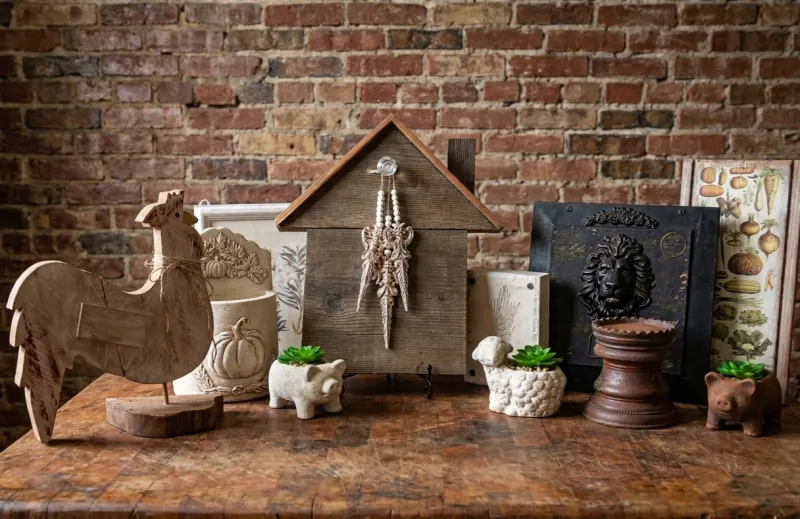 Handmade Crafts, Home Decor & Accents