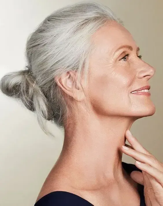 Fotofacial + Cuello + Escote