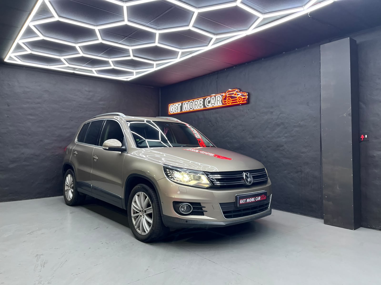 Volkswagen Tiguan 2.0 TDI Sport & Style 4Motion DSG