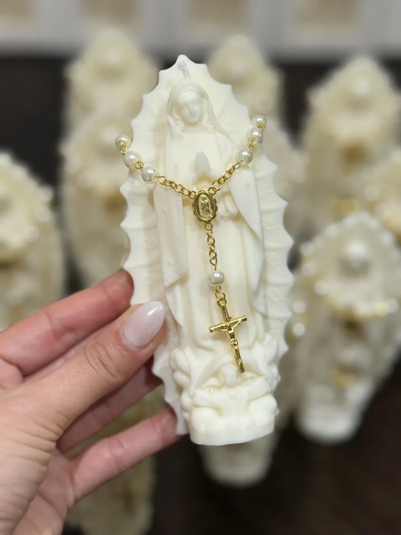 Set de 12 Virgencitas de Guadalupe – Recuerdos de Bautizo.