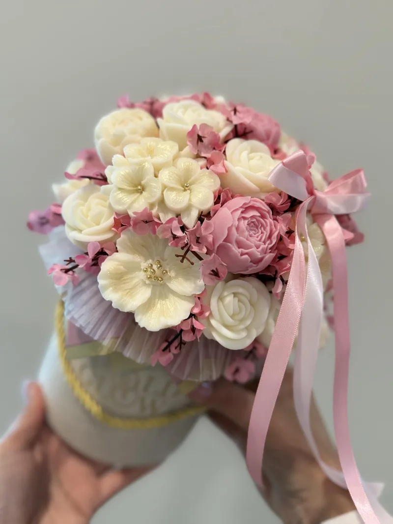 Bouquet de Velas Aromáticas “Blush Bloom”