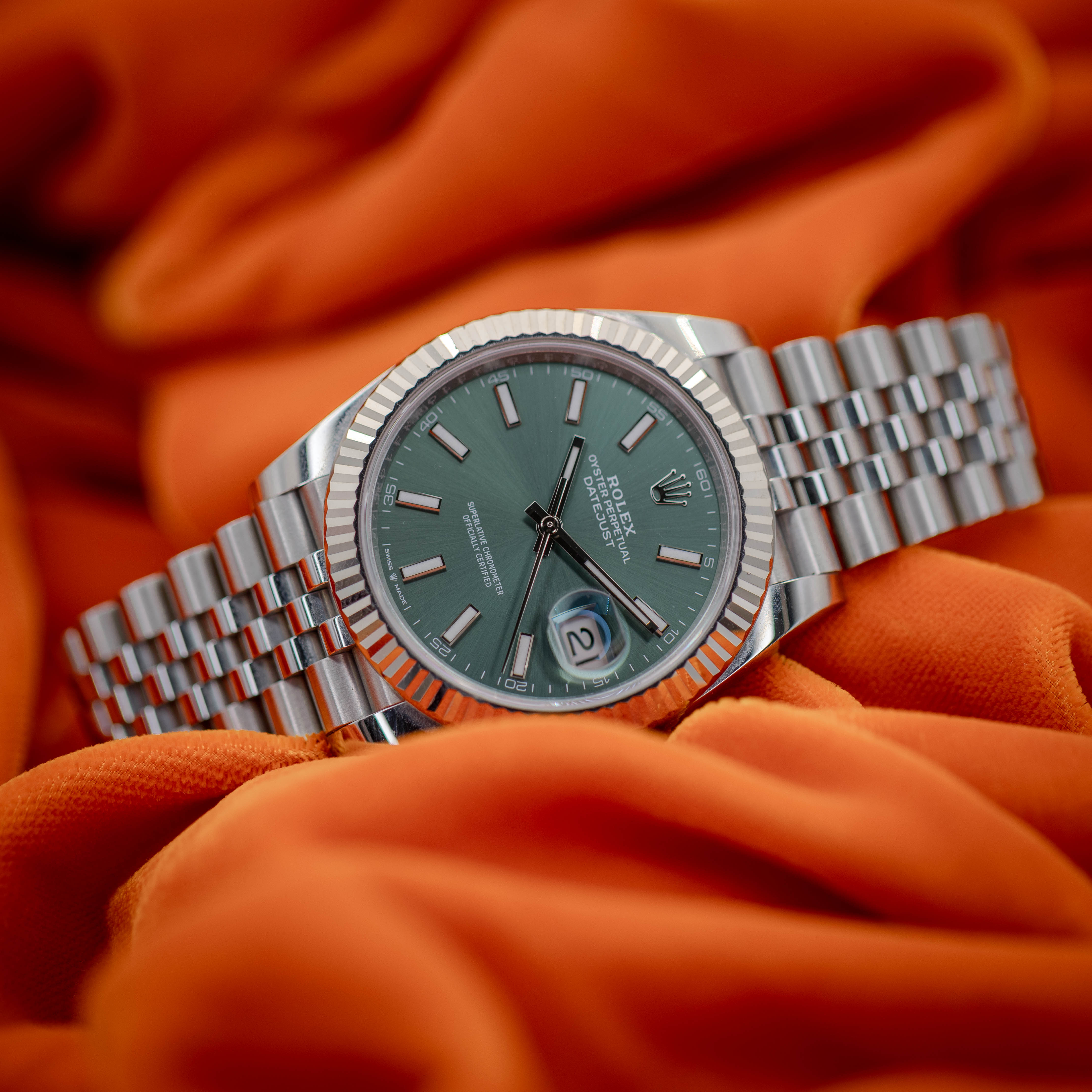 Rolex Datejust 41 Mint Green 126334 – Complete Set in Good Condition!
