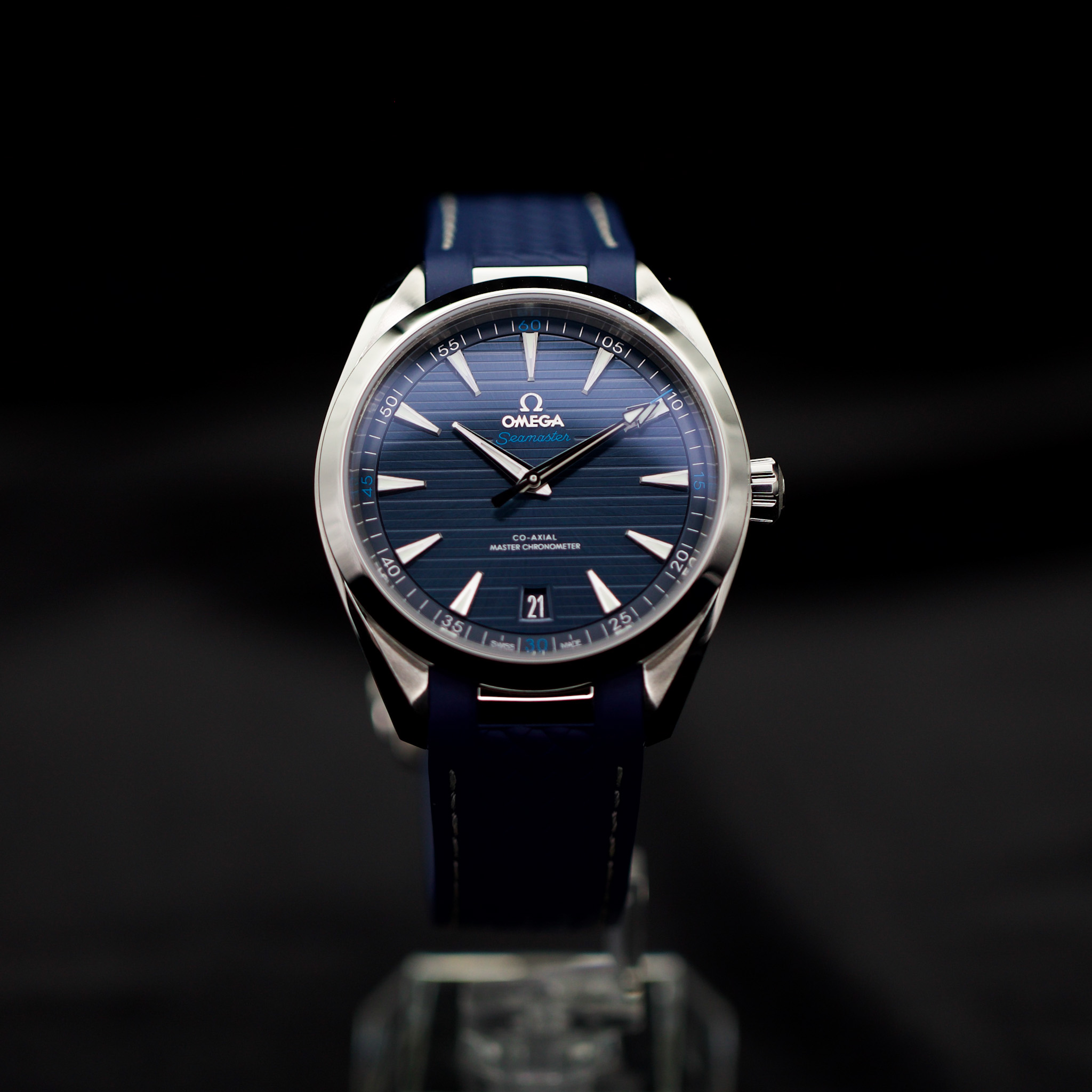 Omega Seamaster Aqua Terra 220.12.41.21.03.001 – Complete Set in Mint Condition!