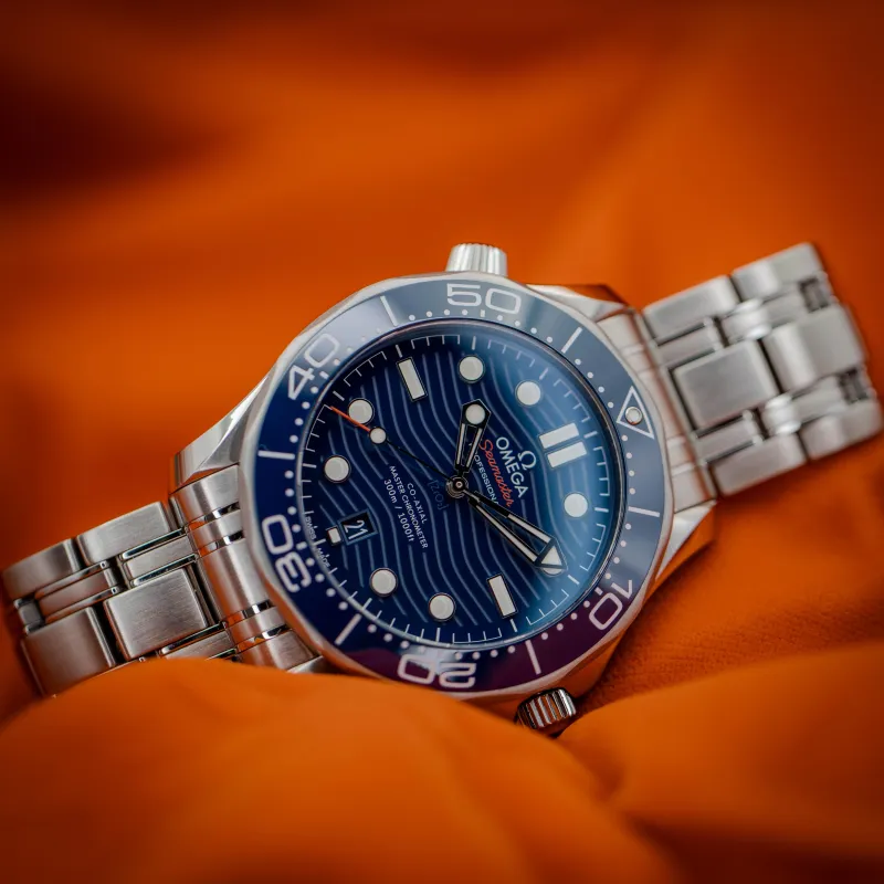 Omega Seamaster Diver 300M 42mm Full Set Blue