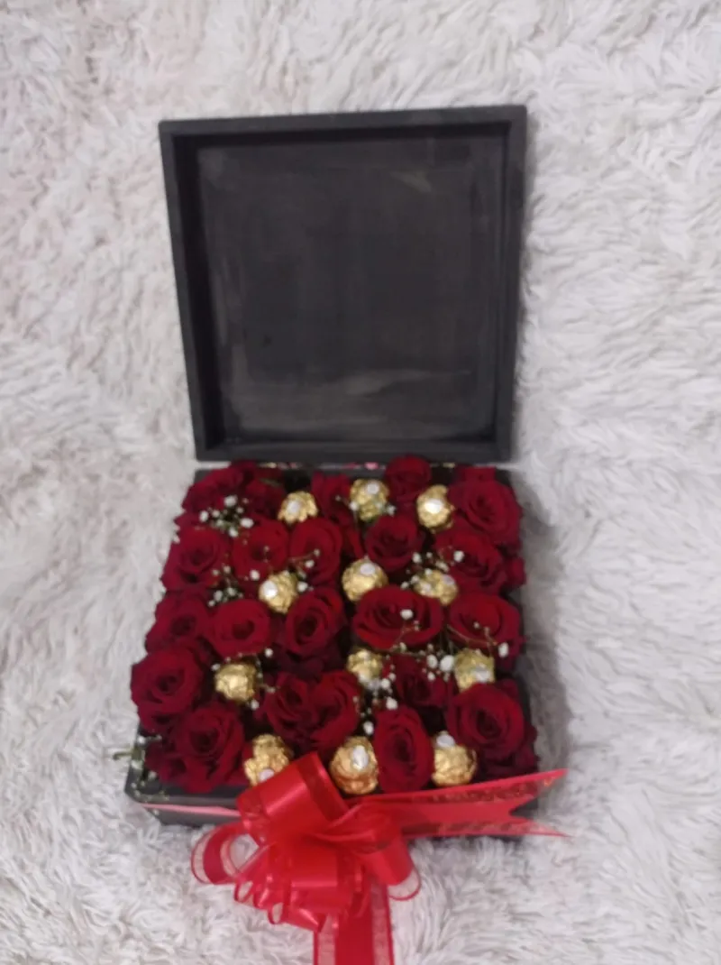 Set de  Rosas mas chocolates