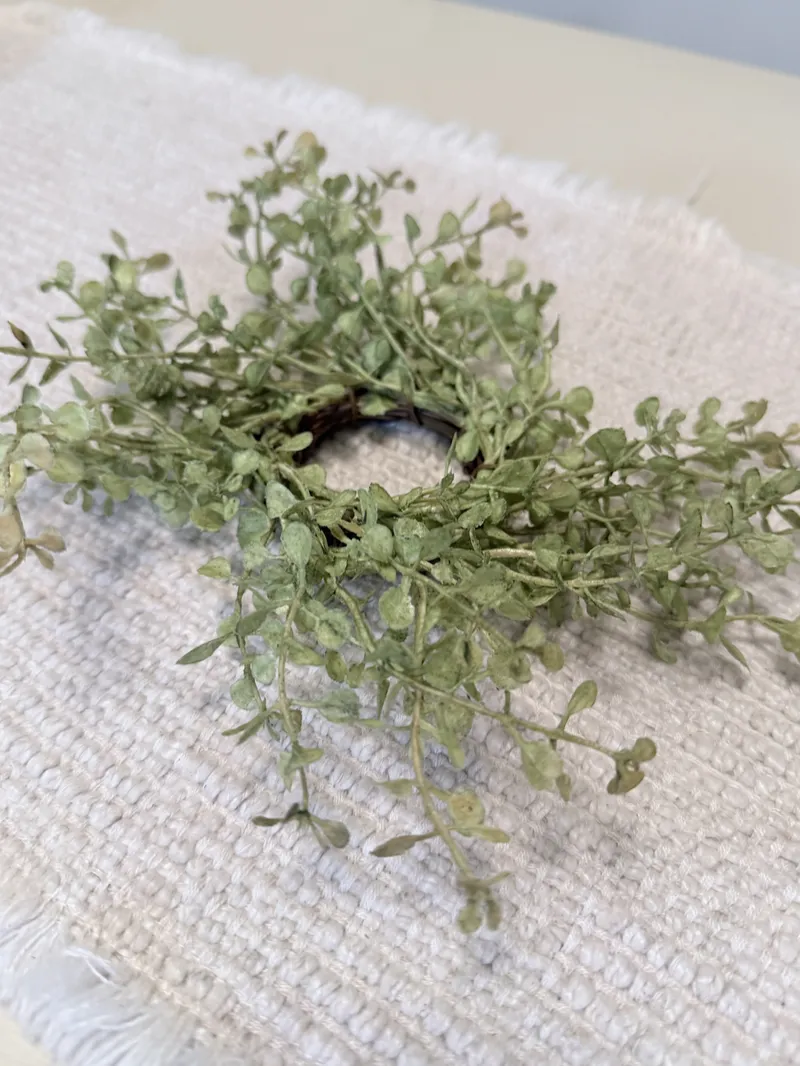 Baby's Grass Candle Ring
