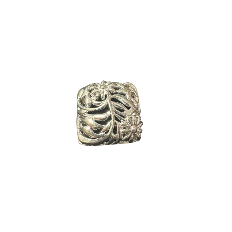 Elegant Sterling Silver Floral Ring