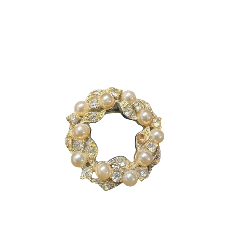 Vintage Pearl and Rhinestone Wreath Brooch