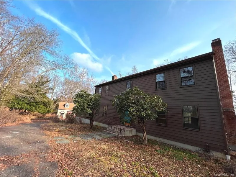 112 Comstock Hill Ave, Norwalk, CT — sold colonial